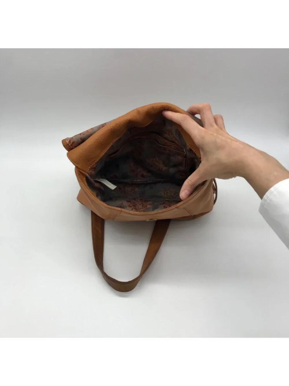 Hobo Vintage-Style Tan Pebbled Leather Convertible Hobo Bag